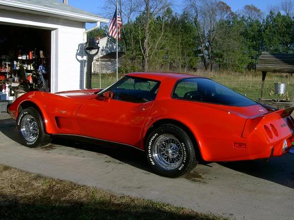 Name:  quartersideofdadsvette.jpg
Views: 13
Size:  48.0 KB
