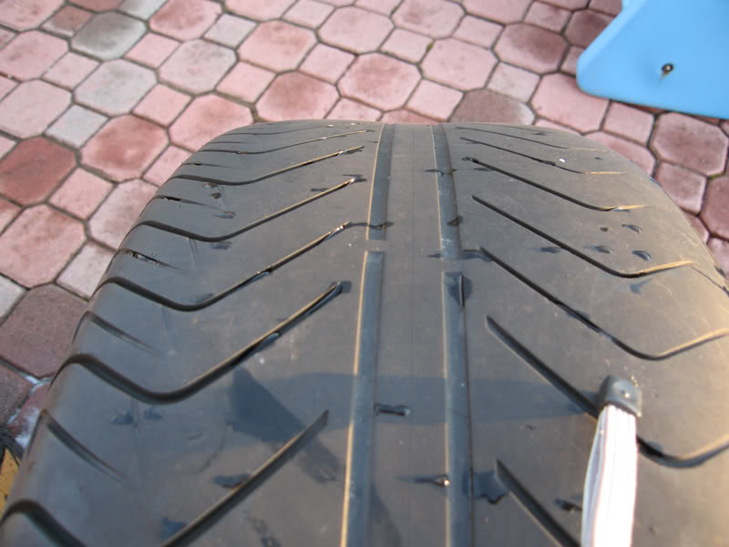 Name: g35wheel_5.jpg
Views: 275
Size: 64.1 KB