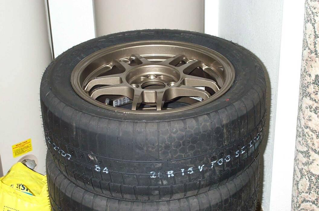 Name:  tire20stack203.jpg
Views: 55
Size:  87.6 KB