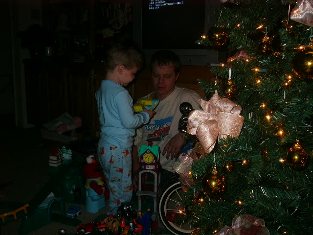 Name: MeandNoahXmas.jpg
Views: 33
Size: 71.3 KB