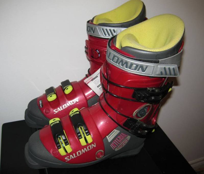 Name:  salomon26red_1.jpg
Views: 389
Size:  47.1 KB