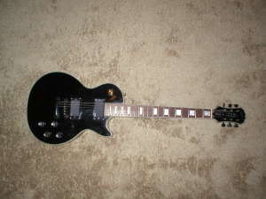Name: custumguitar.jpg
Views: 16
Size: 9.5 KB